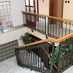 Gostinjska kuća Laura 3*