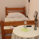 Gostinjska kuća Laura Medulin