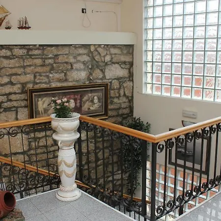 Laura Guest house 3*