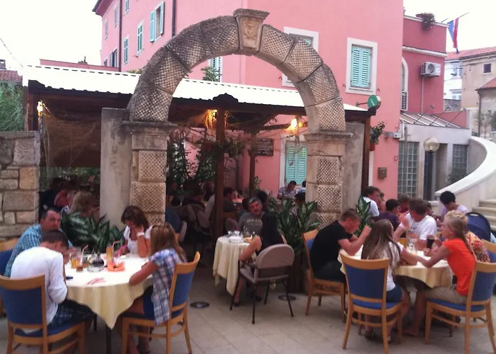 게스트하우스 Laura 메덜린