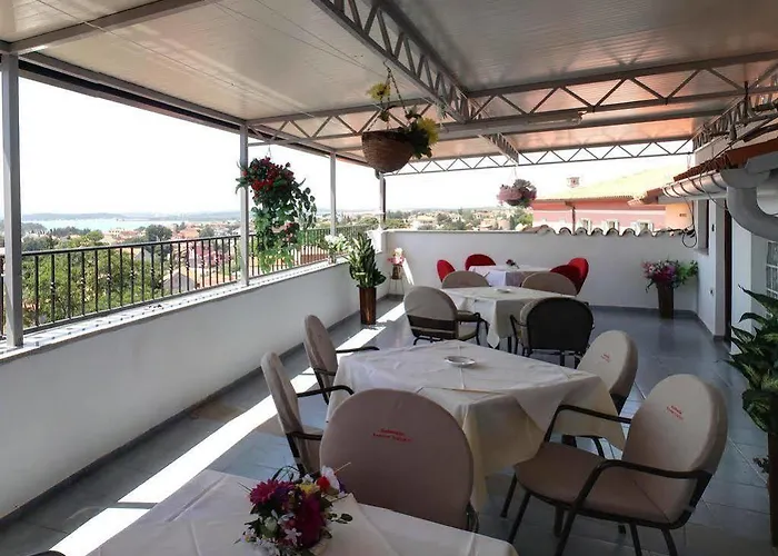 게스트하우스 Laura 메덜린