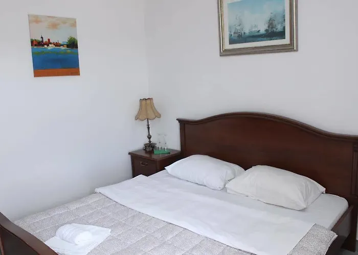 Laura 게스트하우스 메덜린