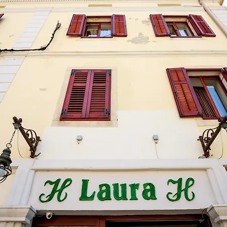 Guest house Laura 3*