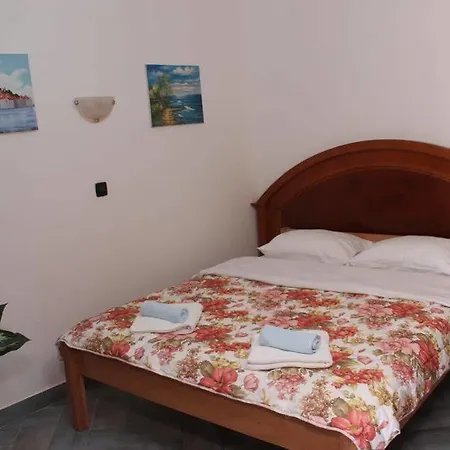 招待所 劳拉客房酒店 梅杜林