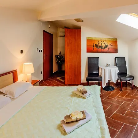 劳拉客房酒店 梅杜林